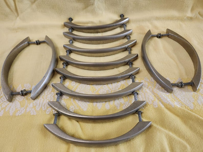 12-Mid-Century Pull-Knobs, Stainless, Metal, Handles, Knobs, Pulls, Cabinet/Dresser Drawer, 5.75" L (Read Description) (Shipping Included) Bild 2