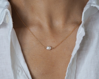 MILEY. Freshwater Pearl Gold Filled Necklace