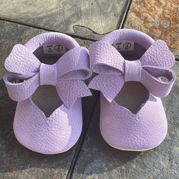 Baby Moccasins, Light Purple Summer Mary Jane Baby Moccasins, Baby Girl Shoes, Toddler Moccasins, Baby Girl Moccasins, Soft Sole Baby Shoes3