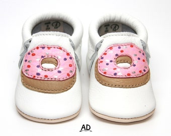 Donut Moccasins, Baby Moccasins, Baby Shoes, Genuine Leather Baby Moccasins, Baby Girl Moccasins, Baby Girl Shoes, Baby Moccs