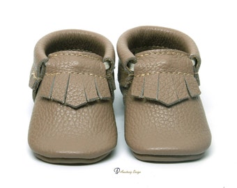 Baby Moccasins Genuine Leather Baby Moccs Milk Chocolate Fringe Leather Baby Moccasins Baby Boy Moccasins, Toddler Moccasins, Baby boy shoes