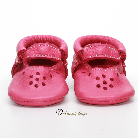 hot pink mary jane shoes