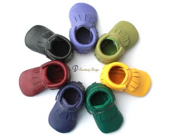 Handmade Leather Baby Moccasins: Fringed Shoes for Toddlers