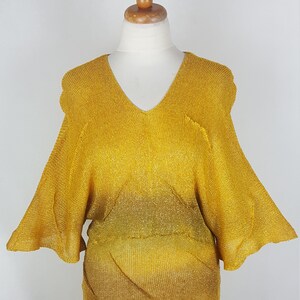 Women's linen sweater with gold thread, Women's knitted linen sweater, painted, with gold, 3/4 sleeve sweater. Women's outfit