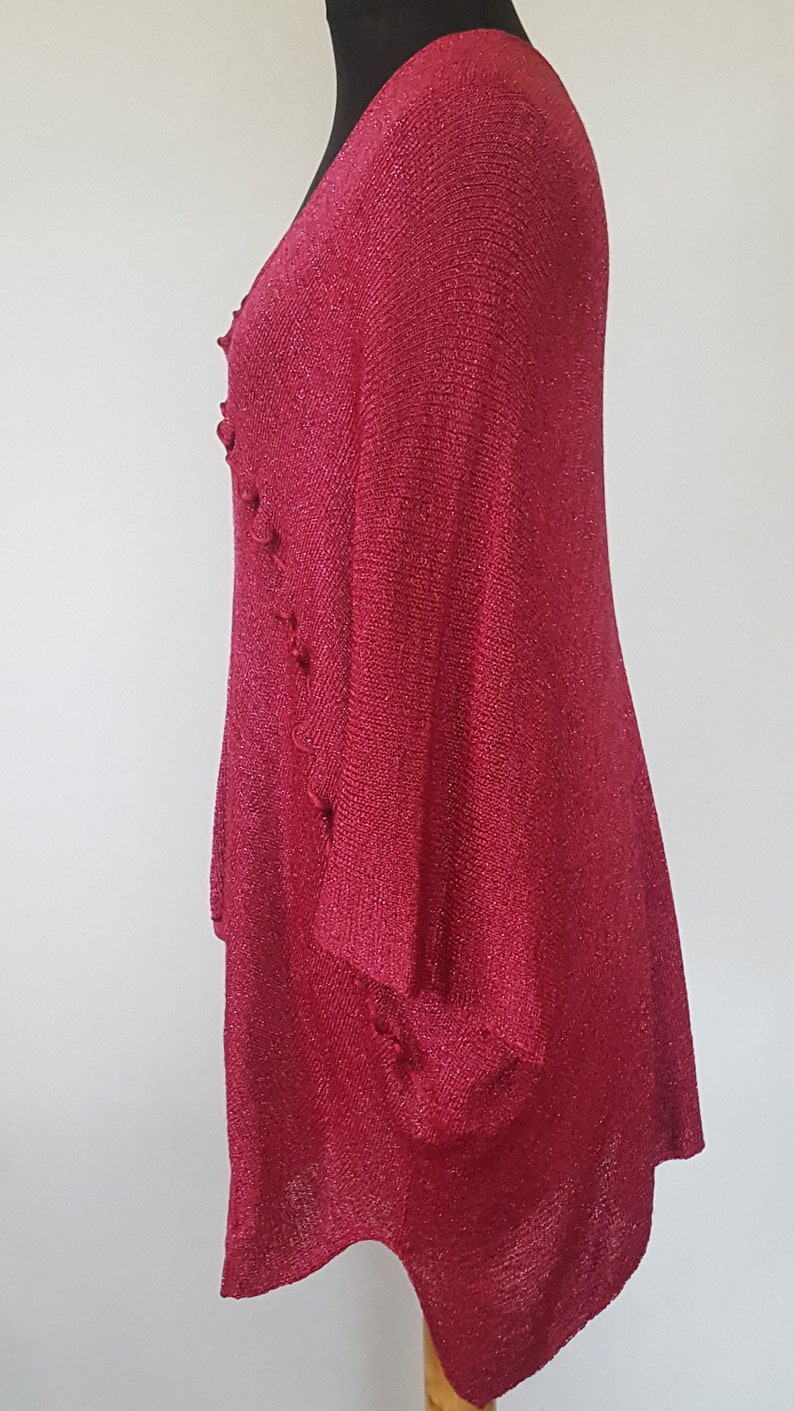 Large voluminous formal caftan, shiny V-neck in viscose silk and cherry-colored metallic thread, XXXL waistcoat image 2