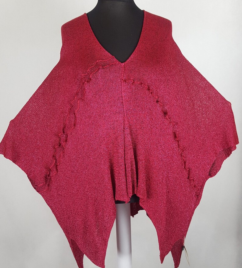 Large voluminous formal caftan, shiny V-neck in viscose silk and cherry-colored metallic thread, XXXL waistcoat image 3