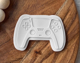 Gaming Controller Cookie Cutter & Fondant Stamp • Gamer Embosser for Sugar Cookies • Gaming Birthday Party