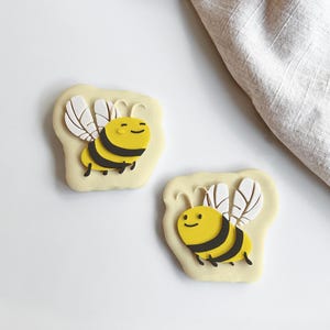 Foremka do ciastek i stempel do fondantu w kształcie pszczół • Wytłaczarka do ciasteczek cukrowych na baby shower • Pierwsze urodziny