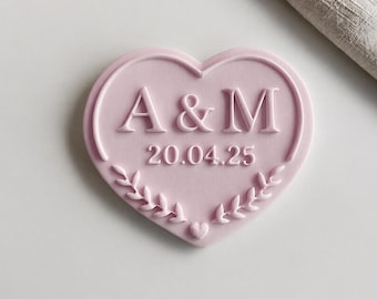 Hochzeitsdatum Ausstechform & Fondant Stempel • Personalisierter Verlobungs Herz Prägestempel für Zuckerkekse