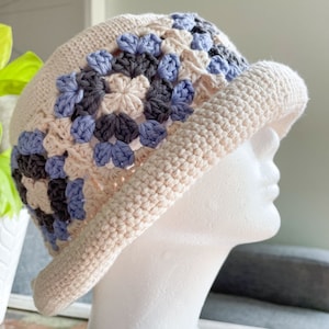Custom Crochet Bucket Hat, Personalized Granny Square Hat, Crochet Hat, Handmade Bucket Hat, Colorful Granny Square Bucket Hat