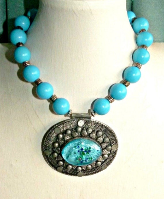 Pretty Glass Pendant Turquoise Ball Bead Necklace Gift for Her, Beaded Choker Blue Beaded Choker Pendant