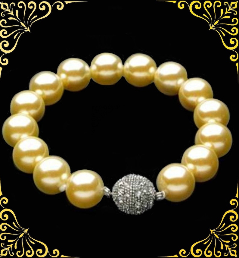 Yellow Shell Bracelet Shell Pearl Bridal Bracelet Yellow Bead Bracelet Yellow Wedding Bracelet Yellow Mother of Pearl Shell Bracelet
