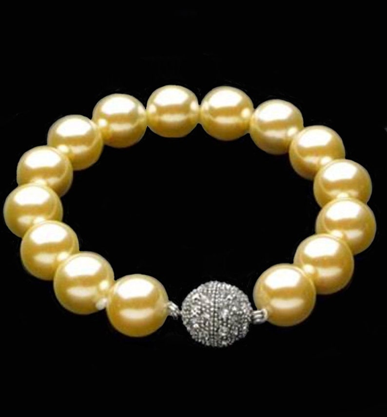 Yellow Shell Bracelet Shell Pearl Bridal Bracelet Yellow Bead Bracelet Yellow Wedding Bracelet Yellow Mother of Pearl Shell Bracelet