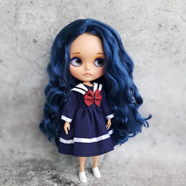 BL-01 Blue wavy hair Blythe doll matte face - Dress, Shoes & Stand Included