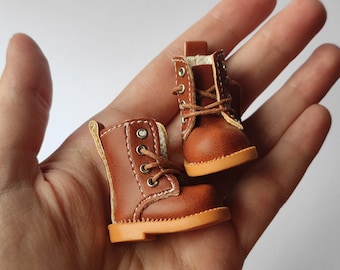 Botas marrones para muñeca Blythe B01: Zapatos para muñeca a escala 1/6