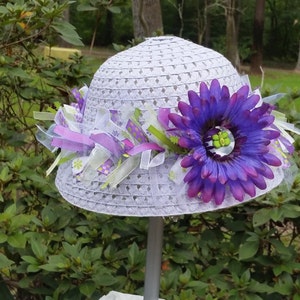 Girl&#39;s Straw Type Hat: Ribbon,Flower