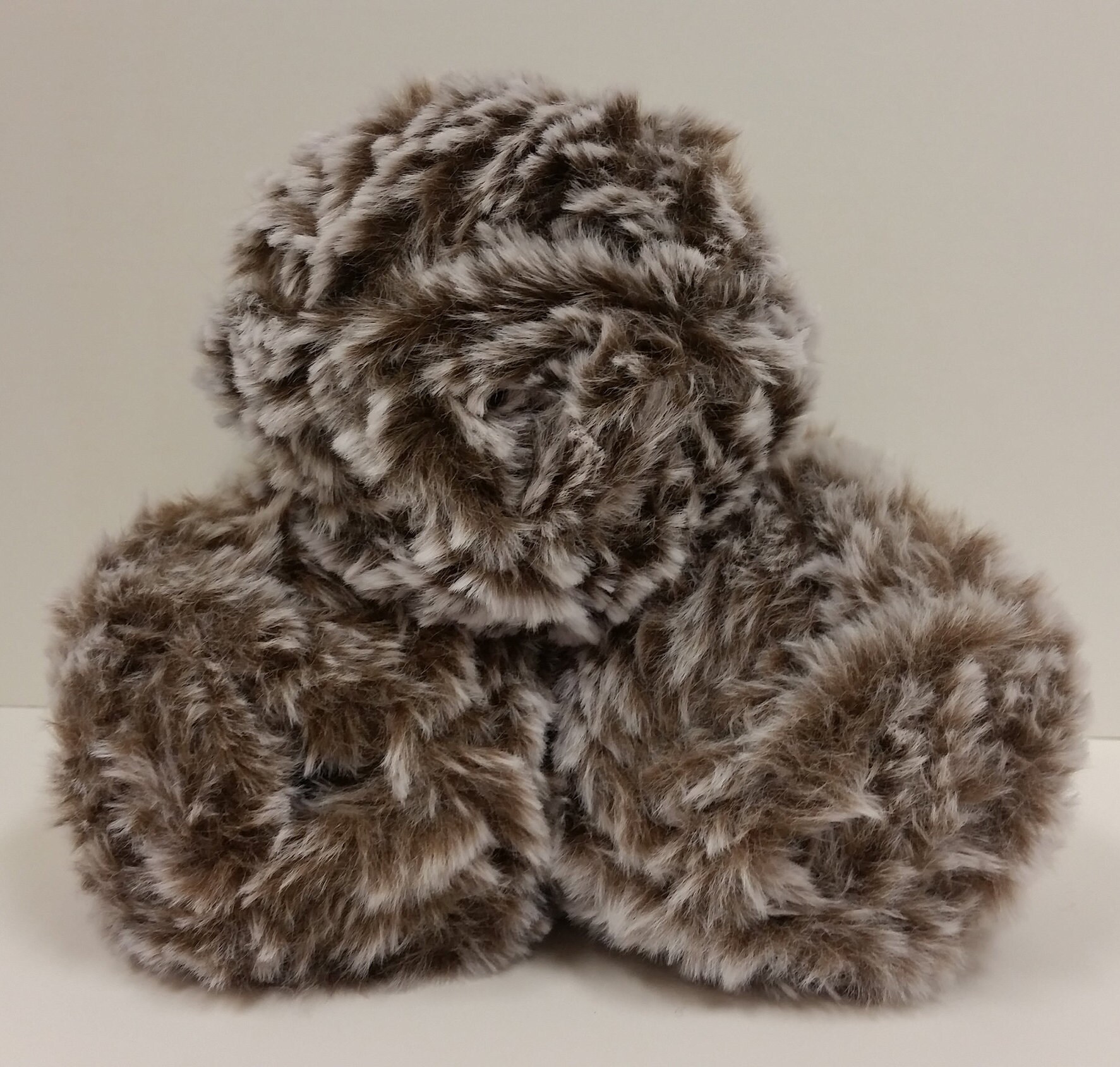 1 Skein Yarn Bee Fur the Moment Yarn Chocolate Brown Dye Lot Etsy