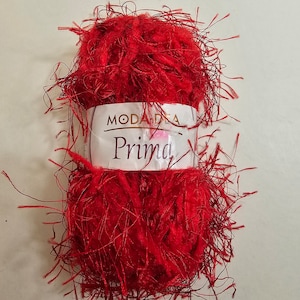 Moda Dea Prima ロング アイラッシュ ヤーン 1 玉、レッド、1.76 オンス/50g、72 年/66 m、バルキー 5、51/49% ナイロン/ポリエステル混紡、手洗い/平干し