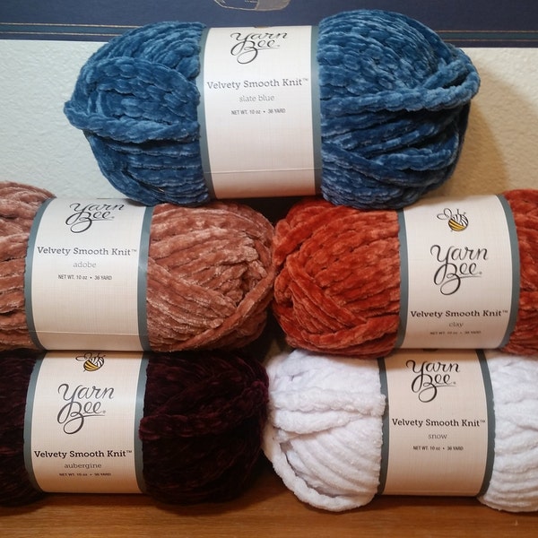 1 Skein (13 Skeins Available from 3 Colors) Yarn Bee Velvety Smooth Knit Yarn, 10oz/284g, 36y/33m, Jumbo 7, Polyester, Hand Wash/Lay Flat