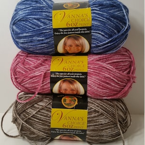 Lion Brand Vanna&#39;s Choice Yarn: Denim Mist, 6oz Acrylic Skein
