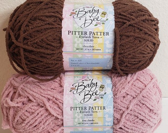 Pitter Patter Eyelash Baby Bee Yarn: Light 3