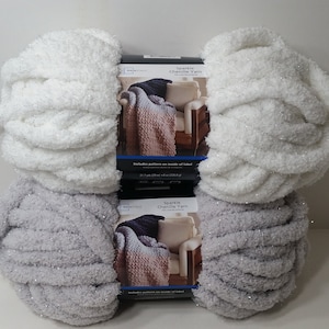 1 Skein (36 Vanilla Dream & 25 Platinum Silver Skeins Available) Mainstays SPARKLE Chenille Chunky Yarn, 8oz/226.8g, 31.7y/29m,Super Bulky 6