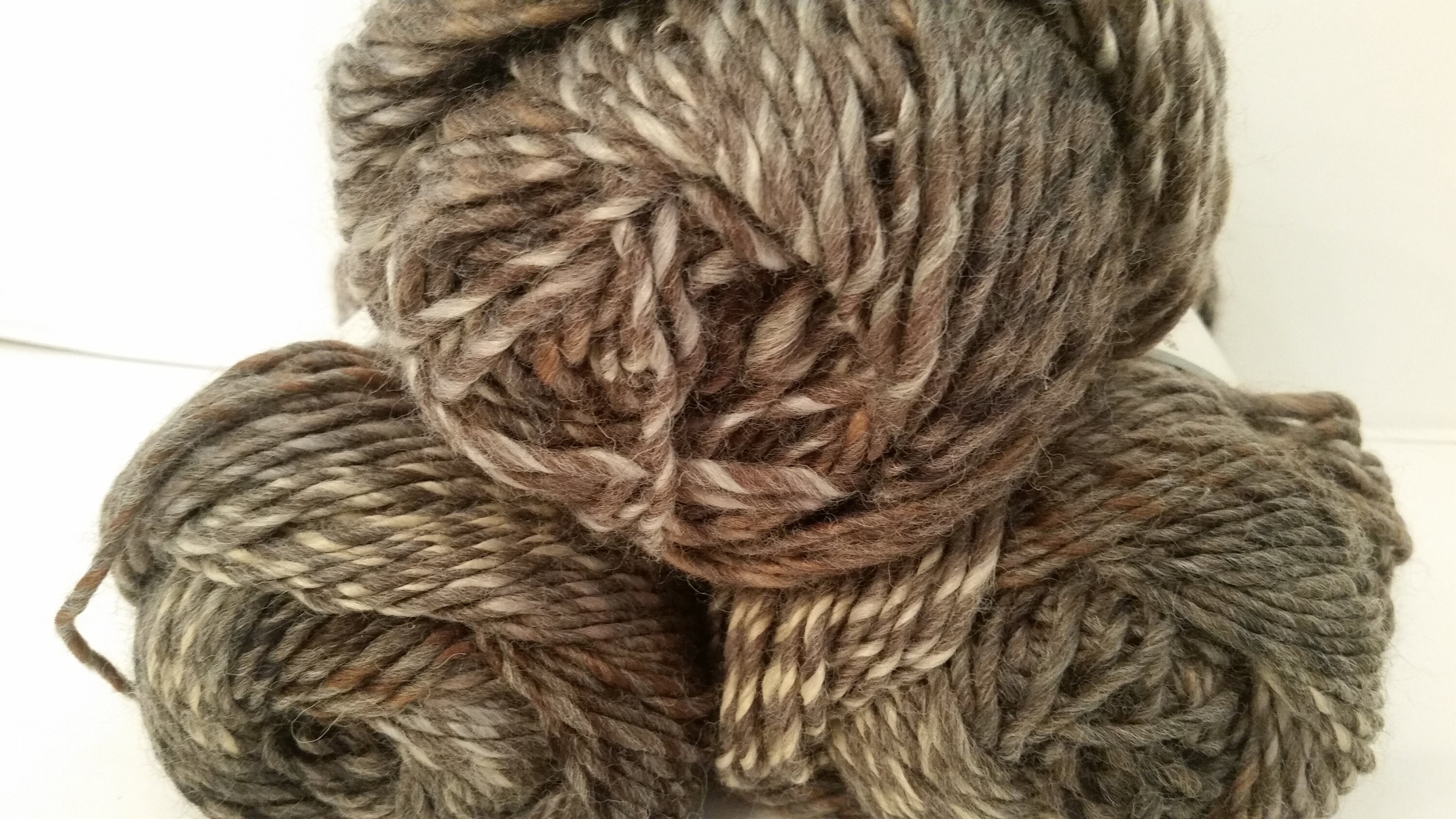 1 Skein 2 Skeins Available 2 Dye Lots Yarn Bee Fireplace Etsy