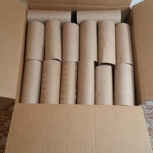 100 kartonnen rollen toiletpapier, (1 set van 100), kartonnen kokers, ***Geen retourzending voor dit artikel