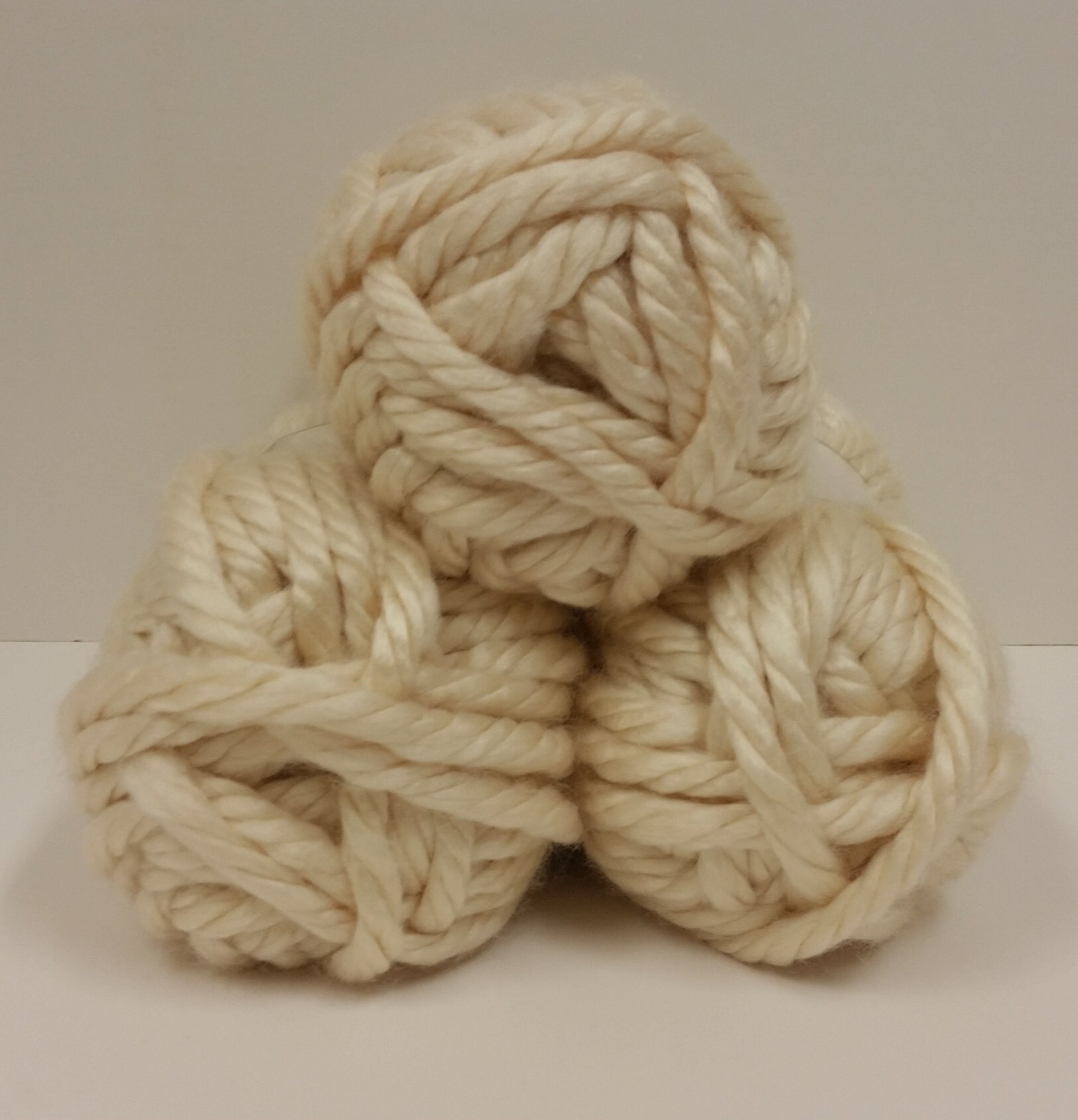 1 Skein Dye Lot 004216 Yarn Bee Uber Luxe Yarn Color Ivory Etsy