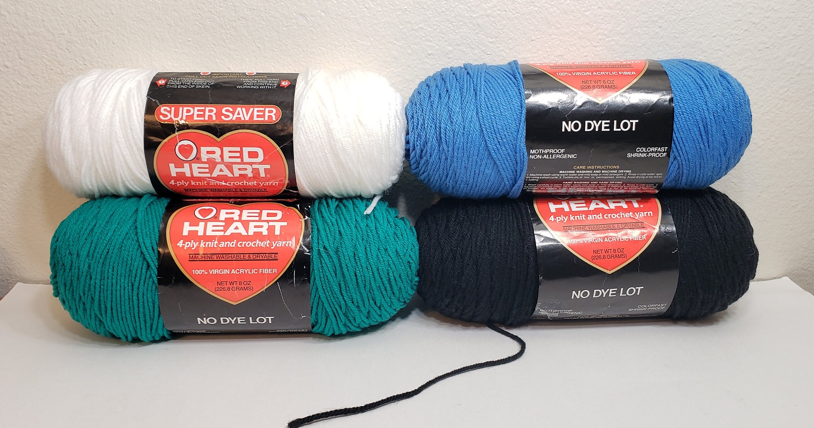 LOT OF 2 Skeins Red Heart 100% Acrylic Yarn GUAVA GREEN 4 Ply 7 Oz $15.00 -  PicClick