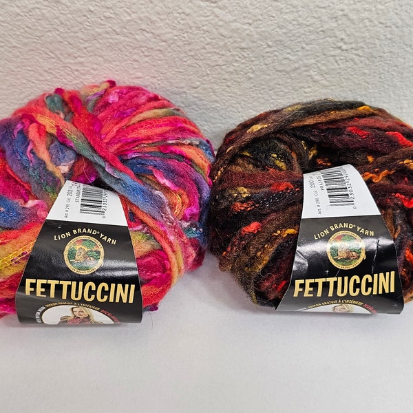 1 pelote de laine fettucine de marque Lion, 2 écheveaux disponibles en étoile (couleurs vives) 1,75 oz/50 g, 33 ans/30 m, super volumineux 6, mélange de laine, HW/LF