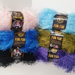 Discontinued Yarn, Lion Brand Fancy Fur Yarn in Jungle Print Black. Eye  Lash Yarn in Variegated Black. 