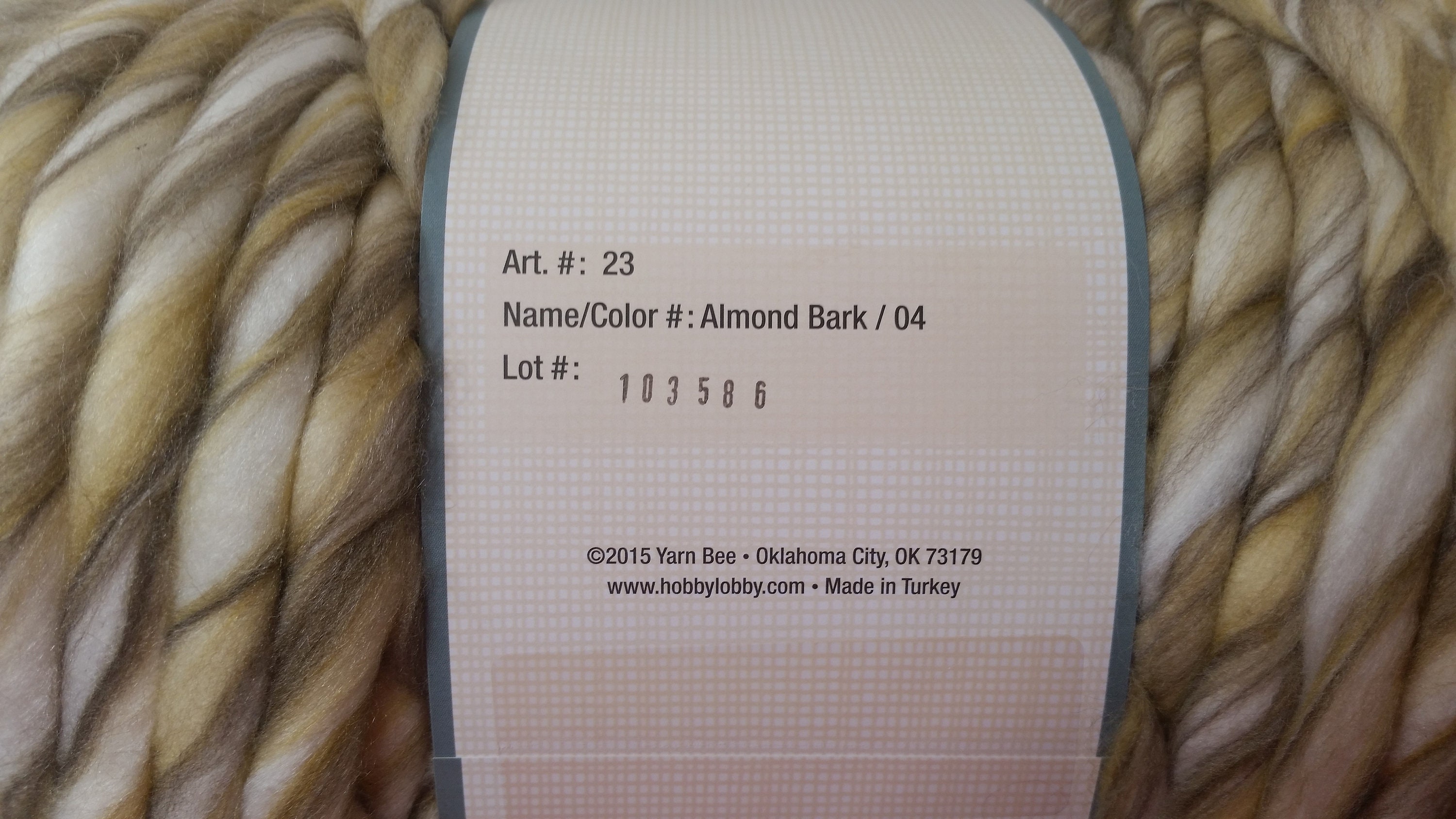 3 Skeins Yarn Bee Chunky Spiral Almond Bark color Super Jumbo- 7 Hobby  Lobby