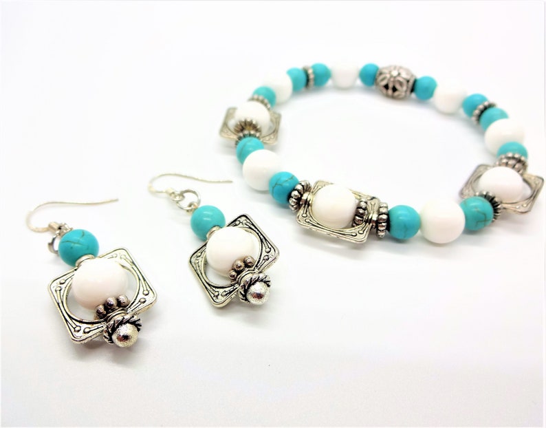 Handcrafted with Magnesite Turquoise Silver Flower Necklace Earrings and Bracelet Set White Jade /& Silver Beads