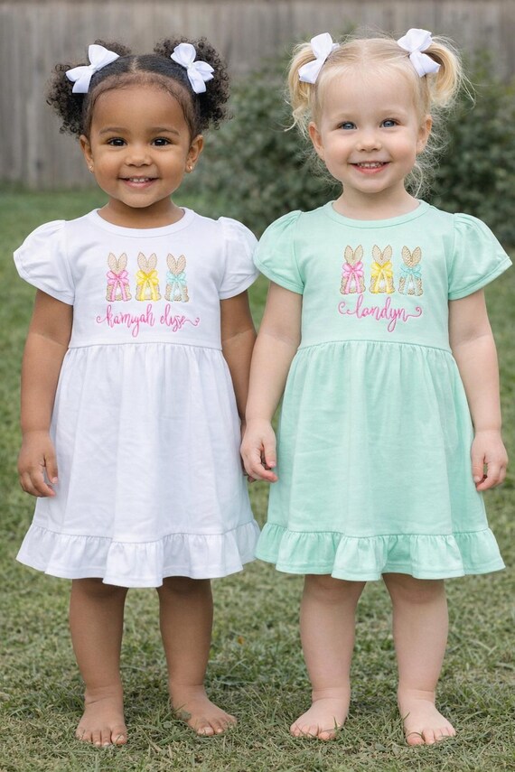 Personalized Easter dress - Girls Easter bunny bow dress - Embroidered Girls Easter dress - Easter dress with name - Sunday school dress