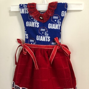 Kitchen towel, hanging towel dress, hanging kitchen towel, kitchen decor, Giants