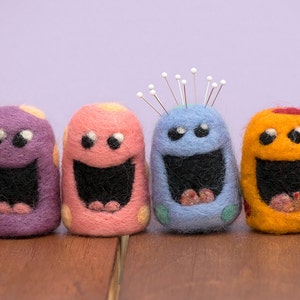 Needle Felted Smiling Pin Cushion / Desk Decoration