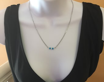 Triple collier de perles | Bijoux minimaliste | Délicat collier bleu | Demoiselle d’honneur, soeur, amie cadeau | L’harmonie bijoux | Cadeau pour elle