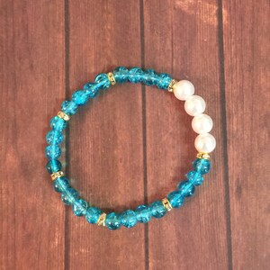 UNC Bracelet | Game Day Jewelry | UNC Tar Heels Jewelry | College Fashion | College Jewelry | Carolina Blue White Jewelry | Beaded Bracelet