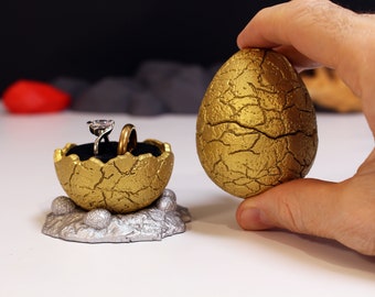 Dinosaur Egg Ring Box for Geek Engagement or Wedding - Ring Stand for a Nerd Marriage Proposal - Dino T-Rex Jurassic Park Nerdy Bearer box