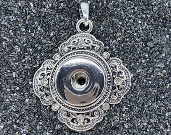 Snap Jewelry, Snap Button Pendant, Snap Necklace,  Snap button pendant, 18-20 mm , comes with chain