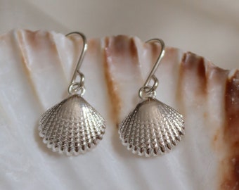 Silver Shell Earrings, Sterling Silver Earrings, Silver Drop Earrings, Nature Earrings, Boho Jewelry, Beach Lover Gift, Jewelry Gift for Her