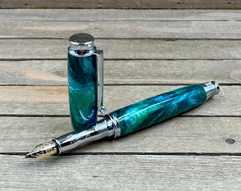 St. Croix Turquoise Fountain Pen: Chrome Virage Style, Medium-Fine Nib