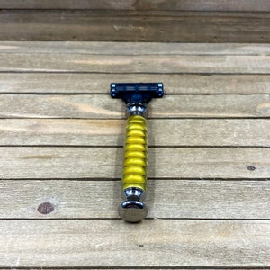 Yellow Resin and Aluminum Honeycomb Handcrafted Shaving Razor, Gillette ...