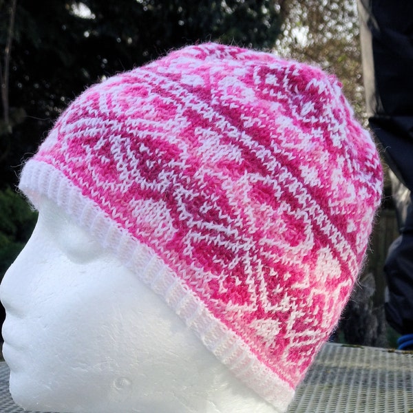White Stuff Women's Zig Zag Fairisle Beanie In Teal Multi main image 1