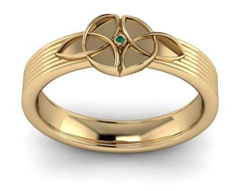 SERCH BYTHOL : Celtic Wedding Ring | Emerald or Diamond Ring | Celtic Ring | Welsh Ring | Scottish Ring | Irish Ring