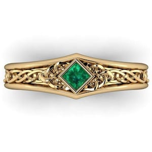 GRÁIM THÚ : Irish Emerald Engagement Ring | Celtic Wedding Band | Irish Knotwork Anniversary Ring | Celtic Promise Ring