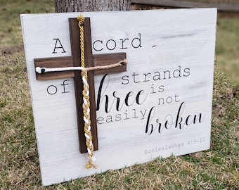Unity Ceremony, A Cord Of Three Strands Sign, A Cord of 3 Strands, Ecc 4:9-12, Wedding Ceremony Sign, Wedding Gift, Distressed White, Three
