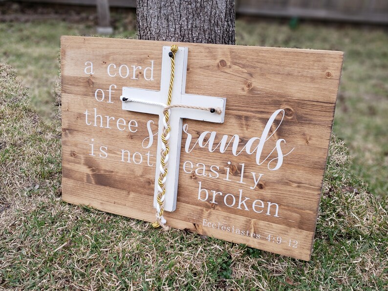 A Cord Of Three Strands Sign, A Cord of 3 Strands, Ecclesiastes 4:9-12, Wedding Ceremony Sign, Unity Ceremony Sign, Distressed White, Strand Early American