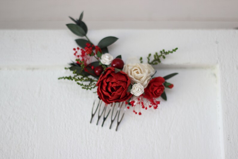 White red flower comb/Floral headpiece/Bridal hair comb/Flower accessories/Bridesmaid comb/Wedding hairpiece/Outdoor wedding image 7